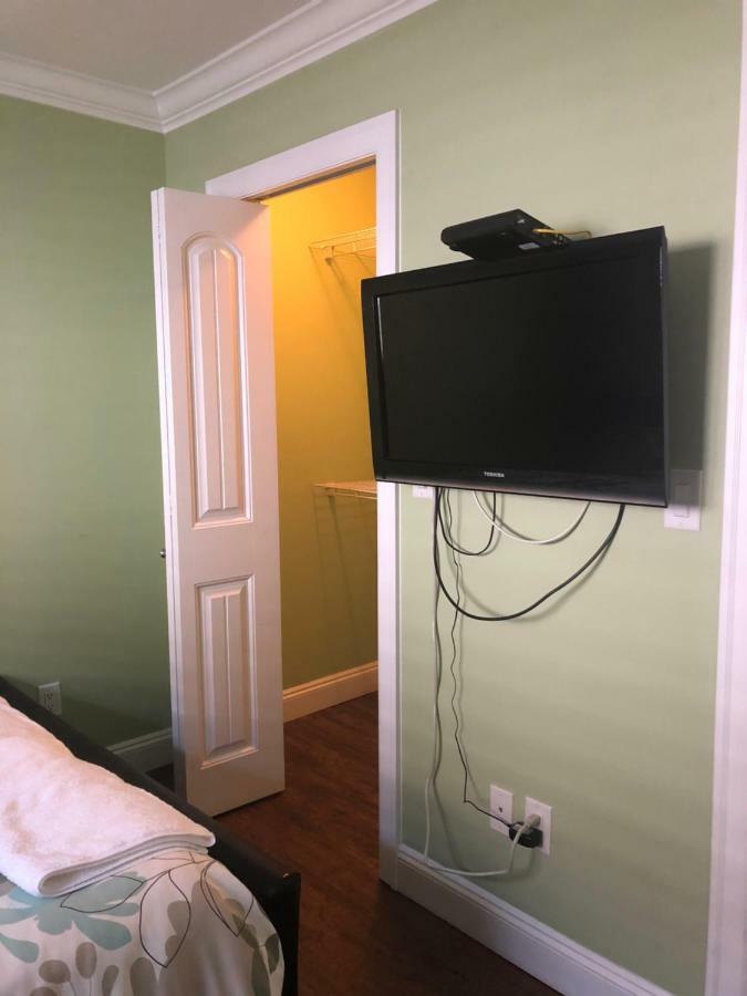 Vancouver Home Inn By Elevate Rooms Burnaby Eksteriør bilde